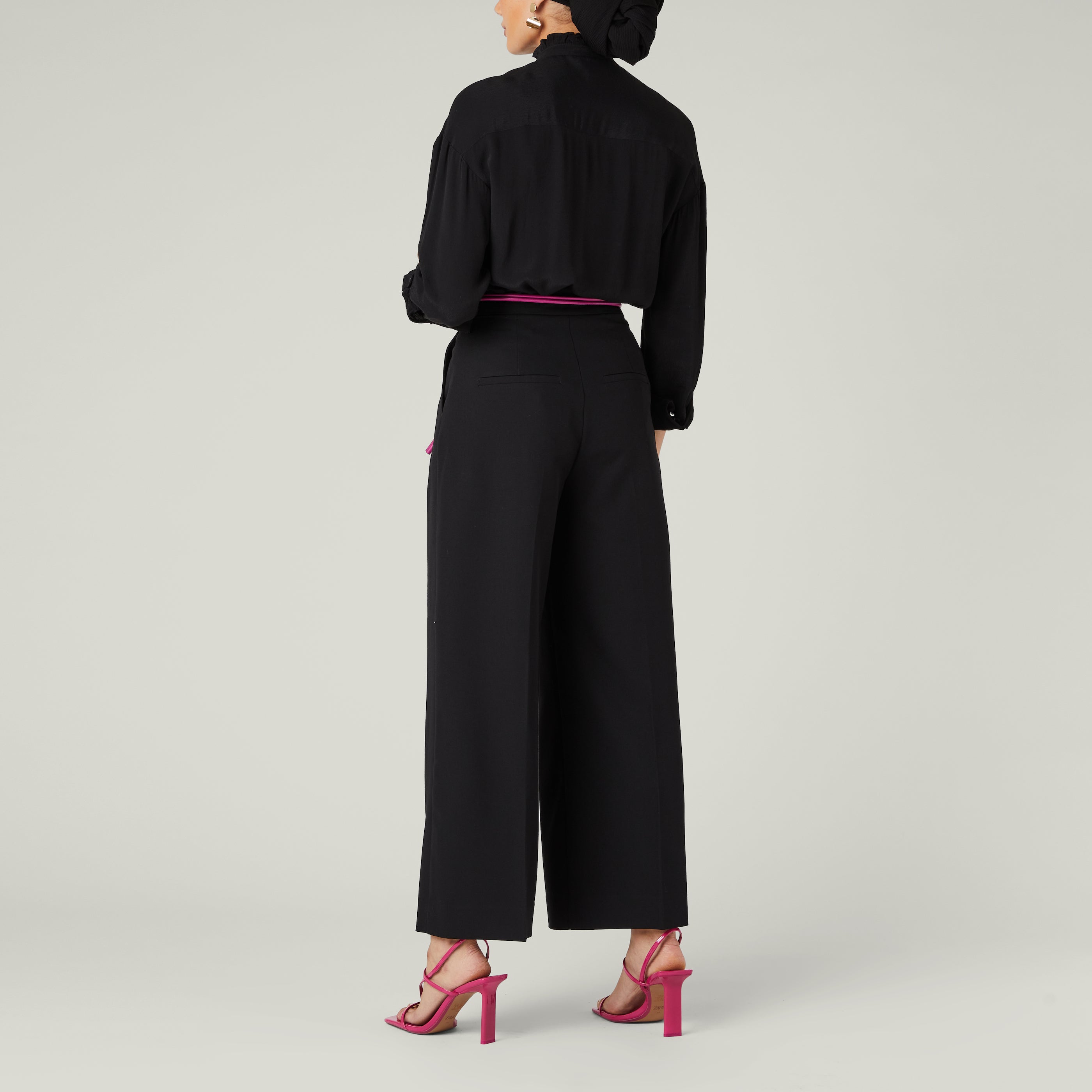 black wide leg trouser