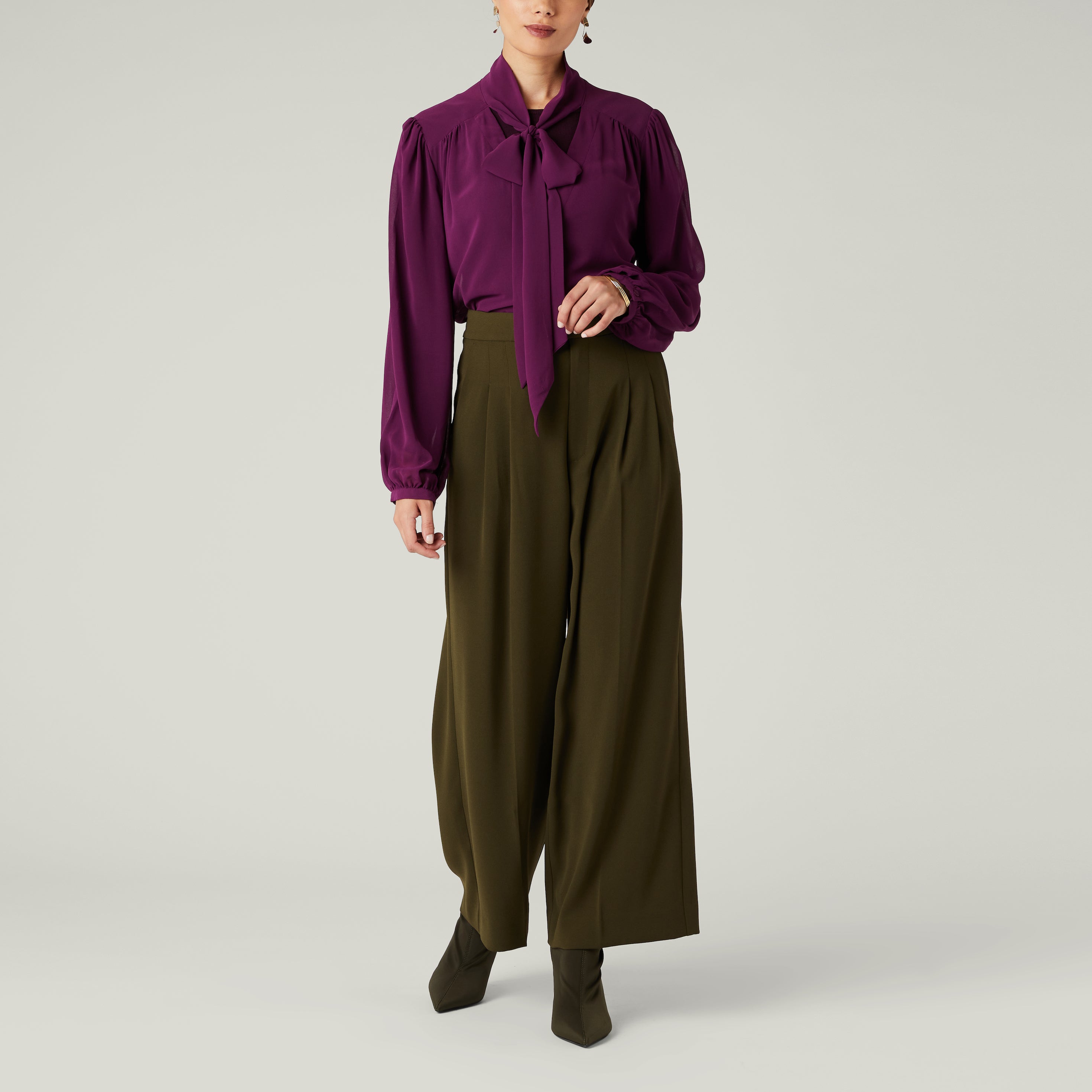 Wardrobe Essential Wide Leg Trouser Khaki