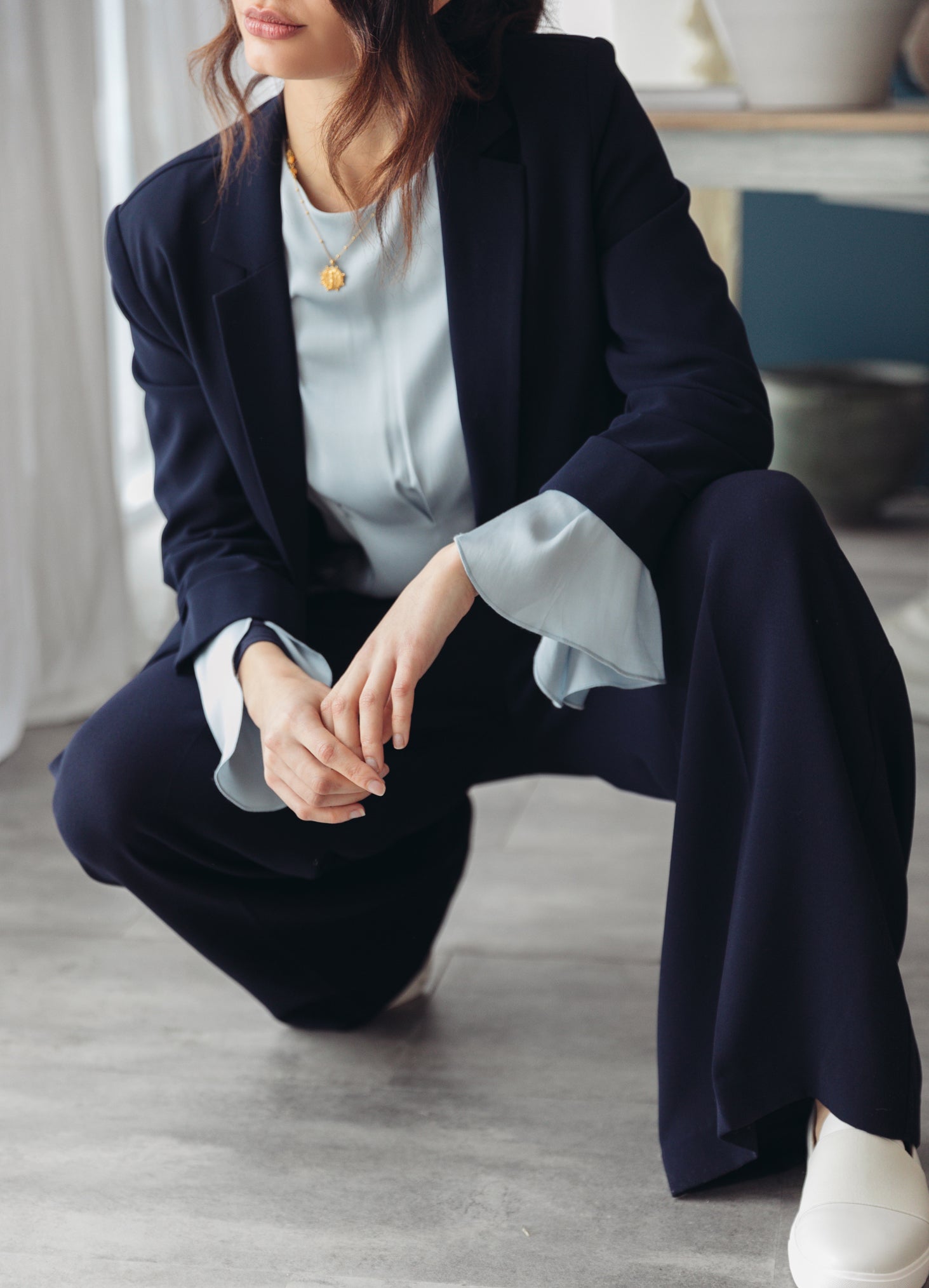 Relaxed Tailoring Statement Jacket in Classic Navy for Summer, Ruched Sleeves