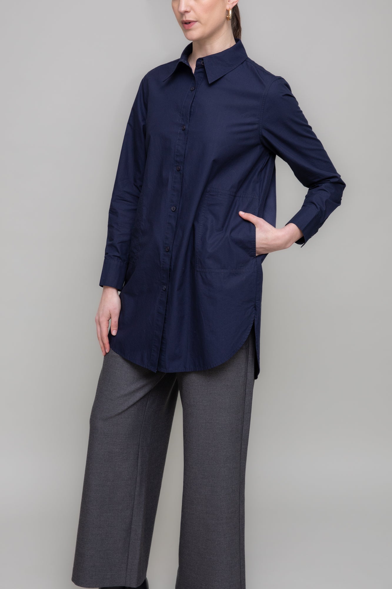 Classic long navy shirt