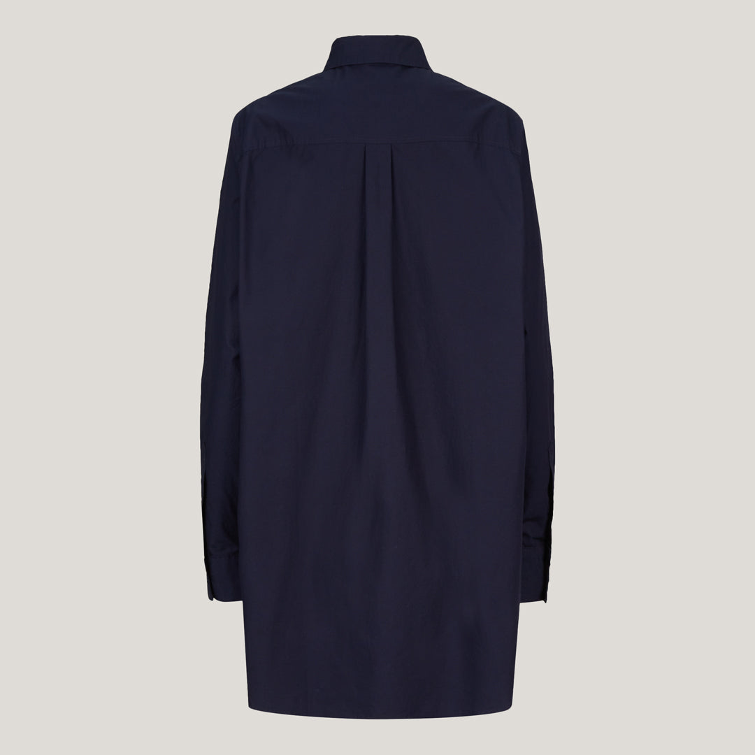 Classic long navy shirt